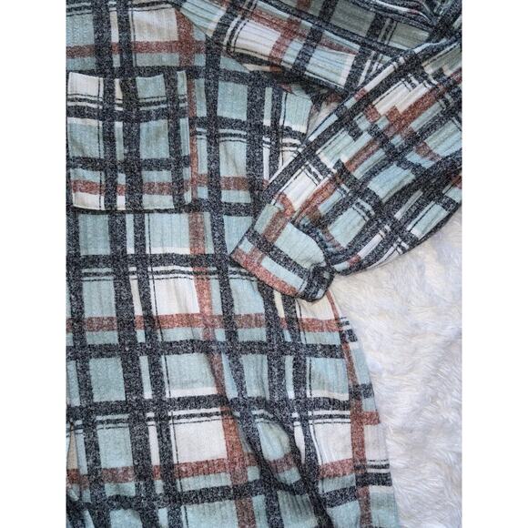 Modish Rebel Women’s Sz. S Button Plaid Shirt. Soft, Comfortable - Picture 8 of 15